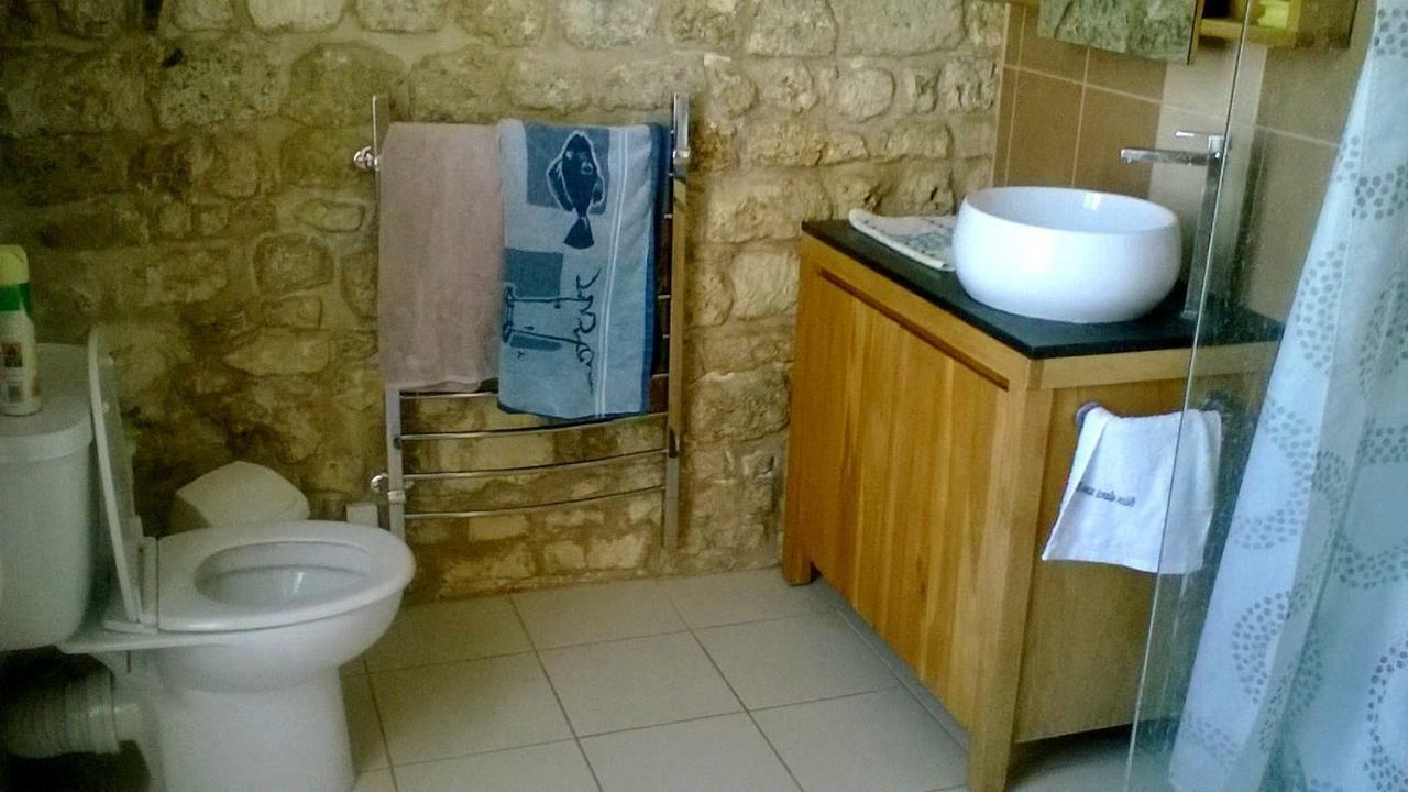La Maison De L'Aubepin Saint-Savinien Zewnętrze zdjęcie